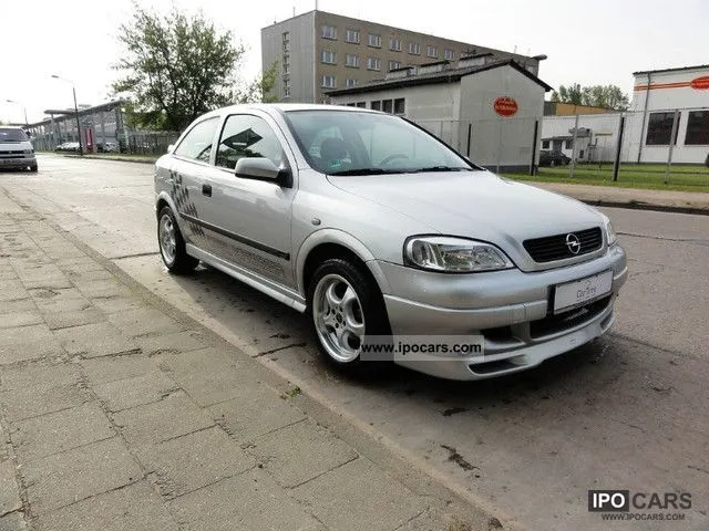Opel Astra 1.6 2000 photo - 12