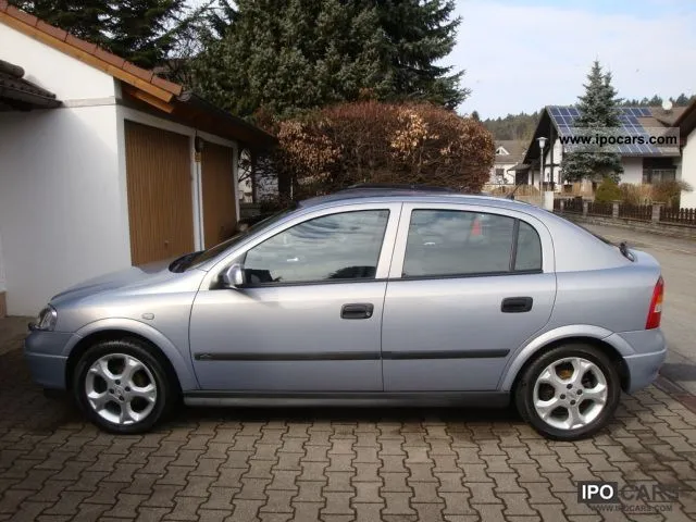 Opel Astra 1.6 2003 photo - 4