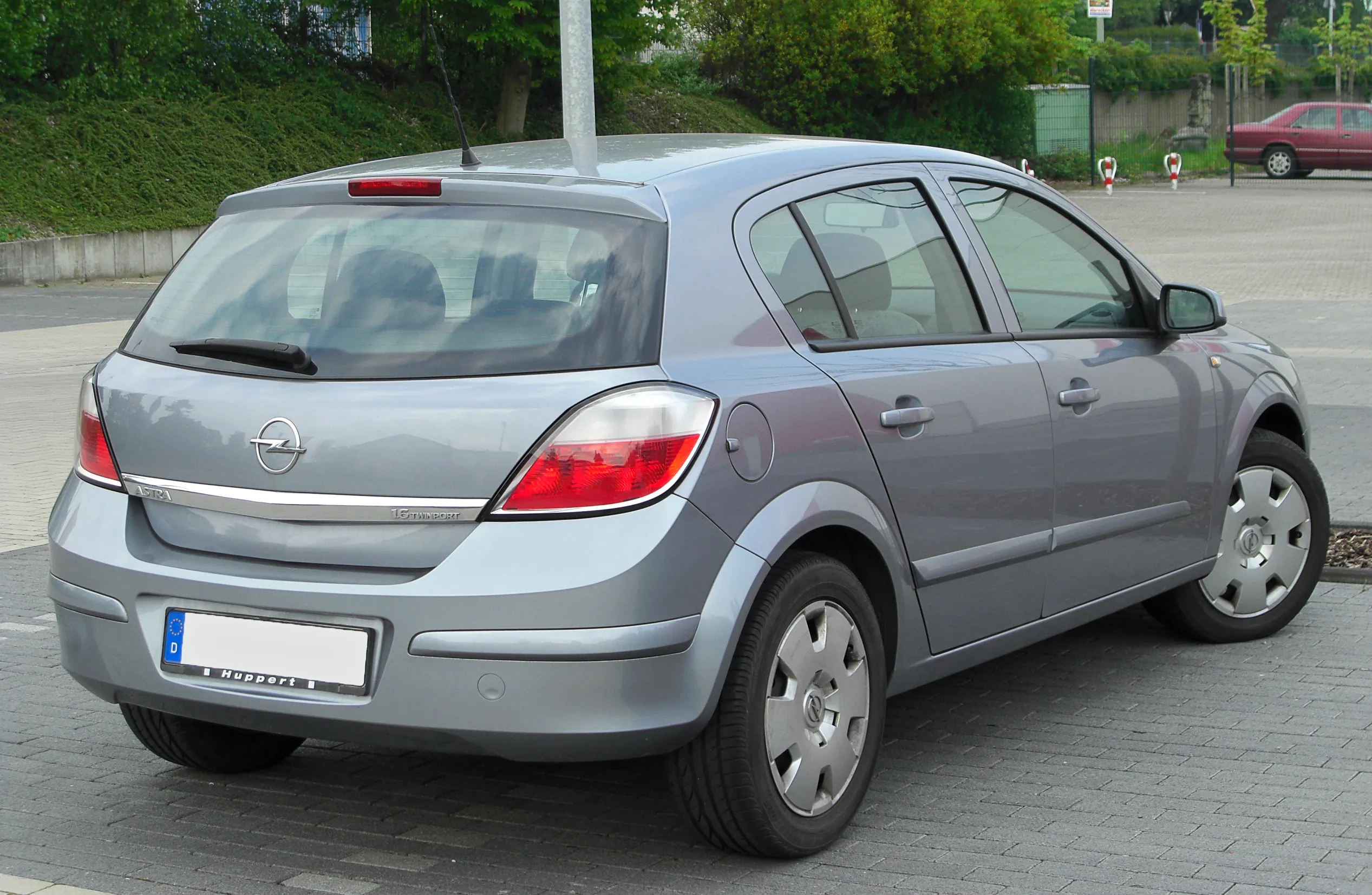 Opel Astra 1.6 2010 photo - 6