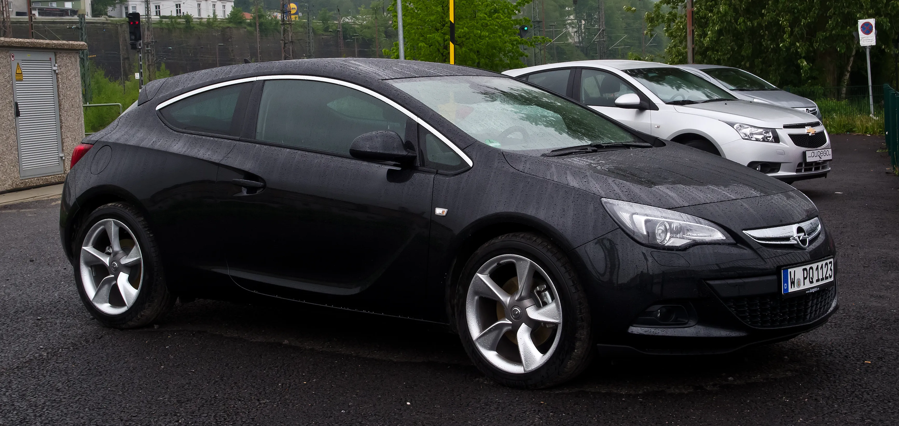 Opel Astra 1.6 2012 photo - 6