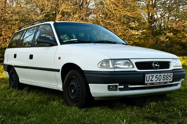 Opel Astra 1.7 1996 photo - 8