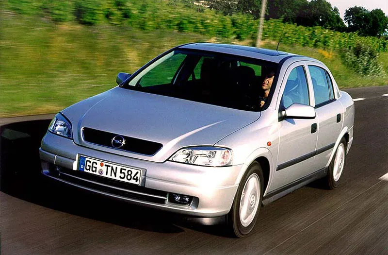 Opel Astra 1.7 1998 photo - 4