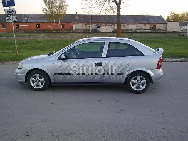 Opel Astra 1.7 2001 photo - 1
