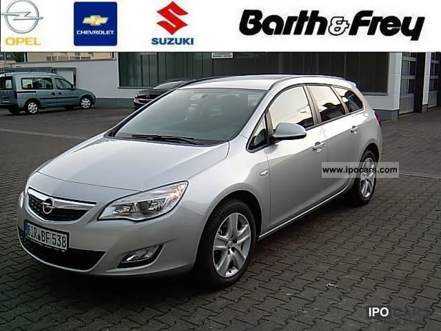 Opel Astra 1.7 2012 photo - 11