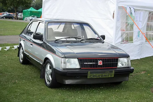 Opel Astra 1.8 1984 photo - 2