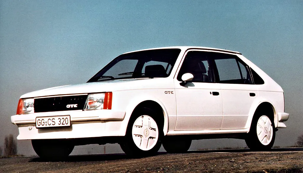 Opel Astra 1.8 1984 photo - 5