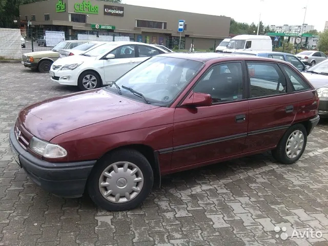 Opel Astra 1.8 1992 photo - 10