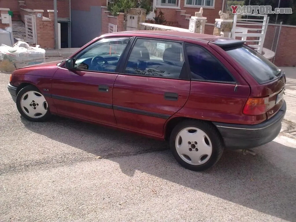 Opel Astra 1.8 1992 photo - 3