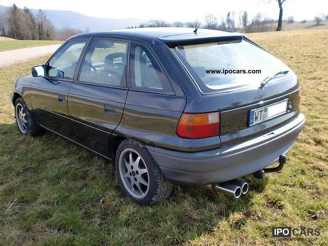 Opel Astra 1.8 1992 photo - 4