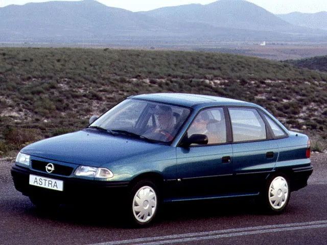Opel Astra 1.8 1997 photo - 7