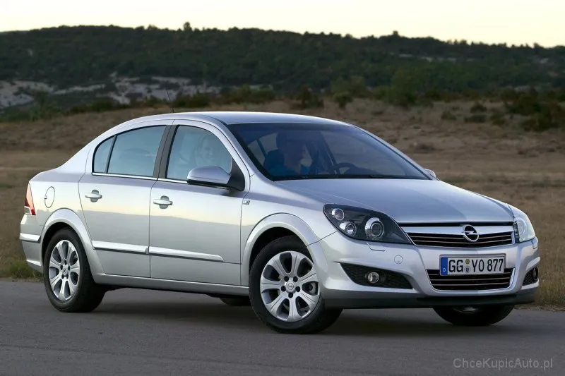 Opel Astra 1.8 2009 photo - 9