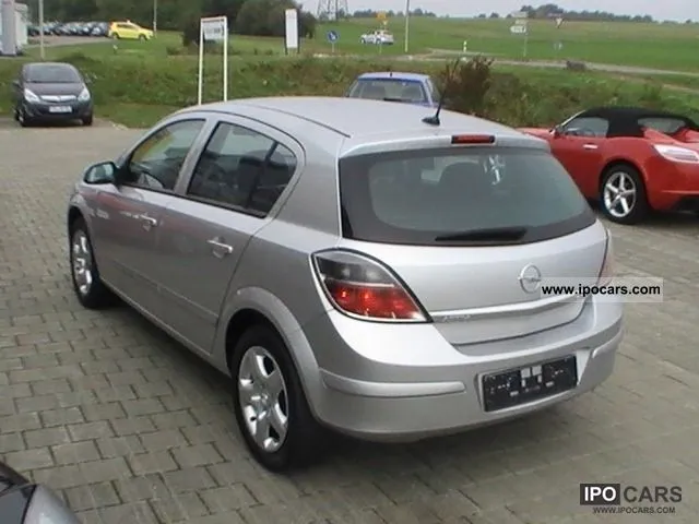 Opel Astra 1.9 2008 photo - 2