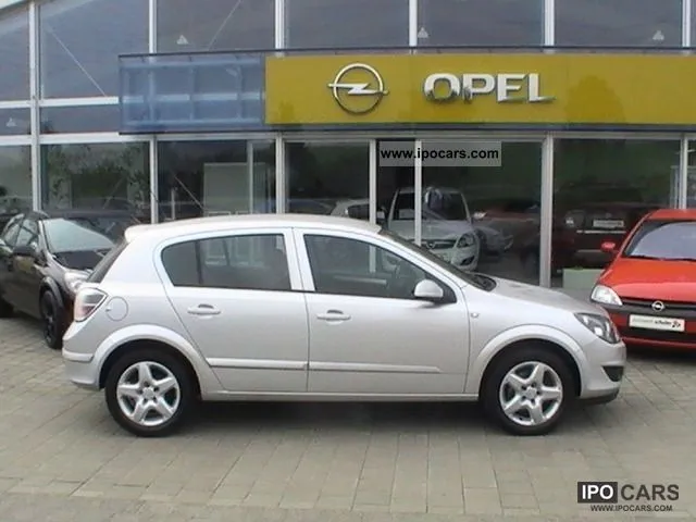Opel Astra 1.9 2008 photo - 9