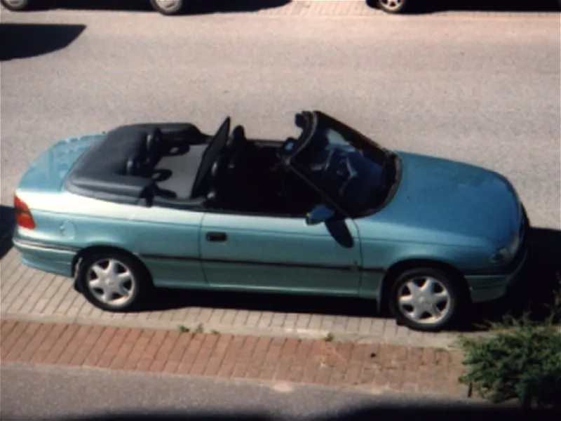 Opel Astra 2.0 1996 photo - 8
