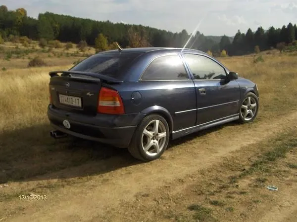 Opel Astra 2.0 1999 photo - 5