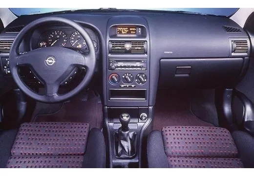 Opel Astra 2.2 1999 photo - 3
