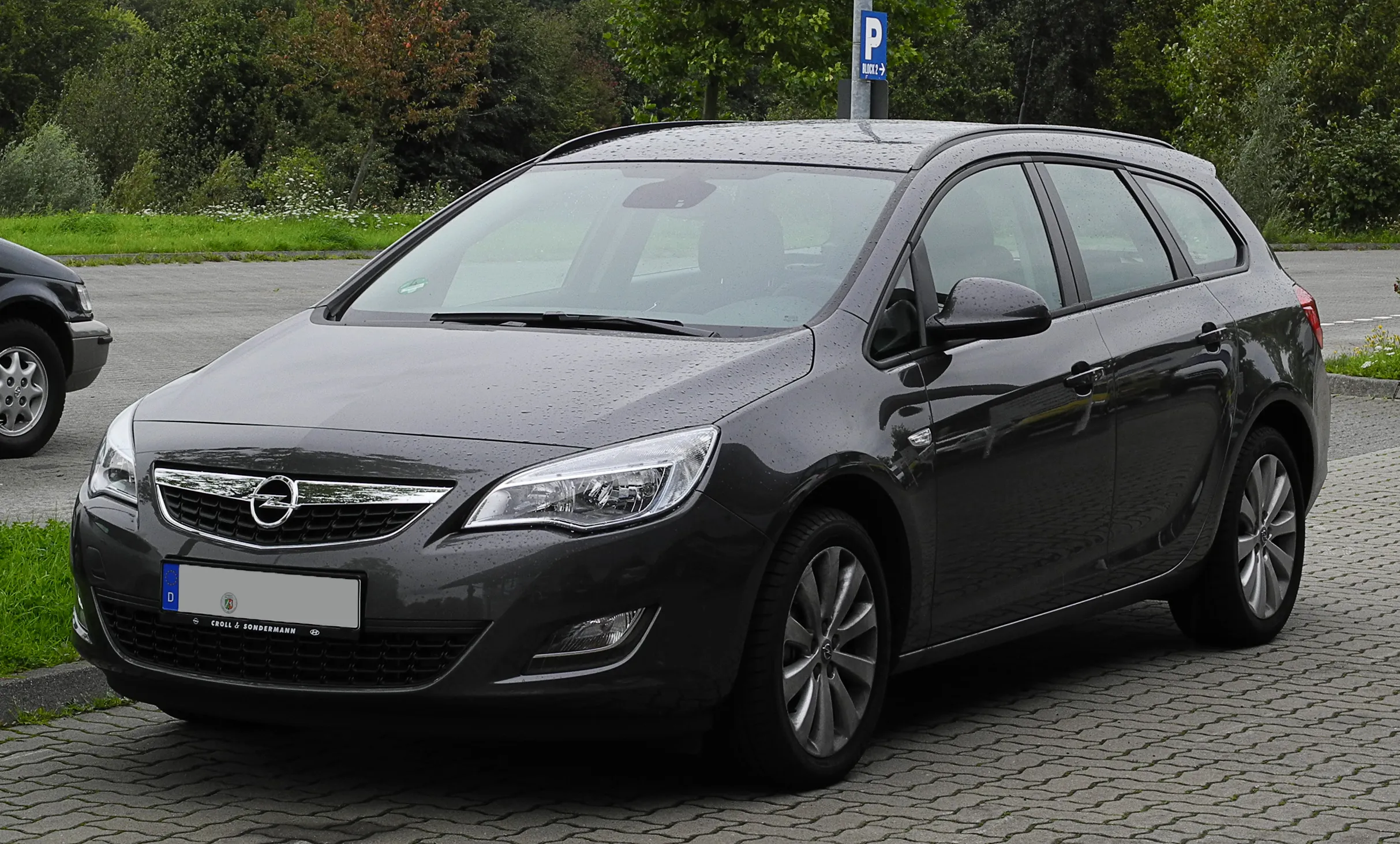 Opel Astra 2.2 2011 photo - 6