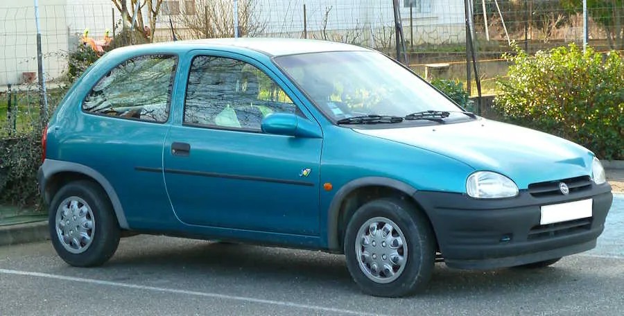 Opel Corsa 1.0 1994 photo - 12
