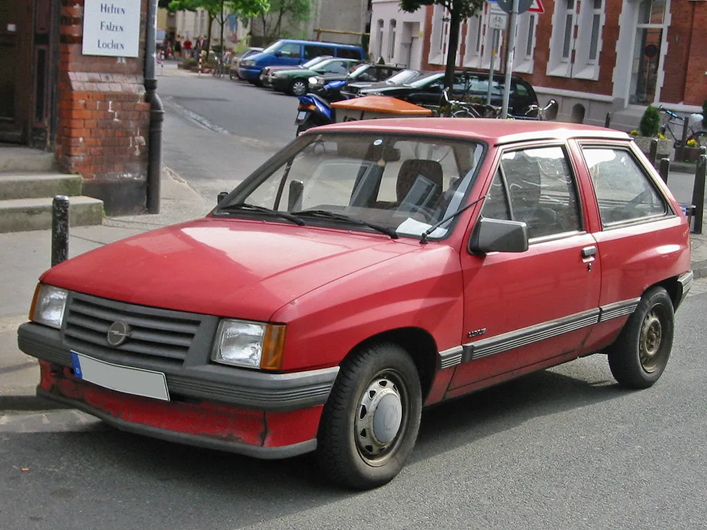Opel Corsa 1.2 1988 photo - 11