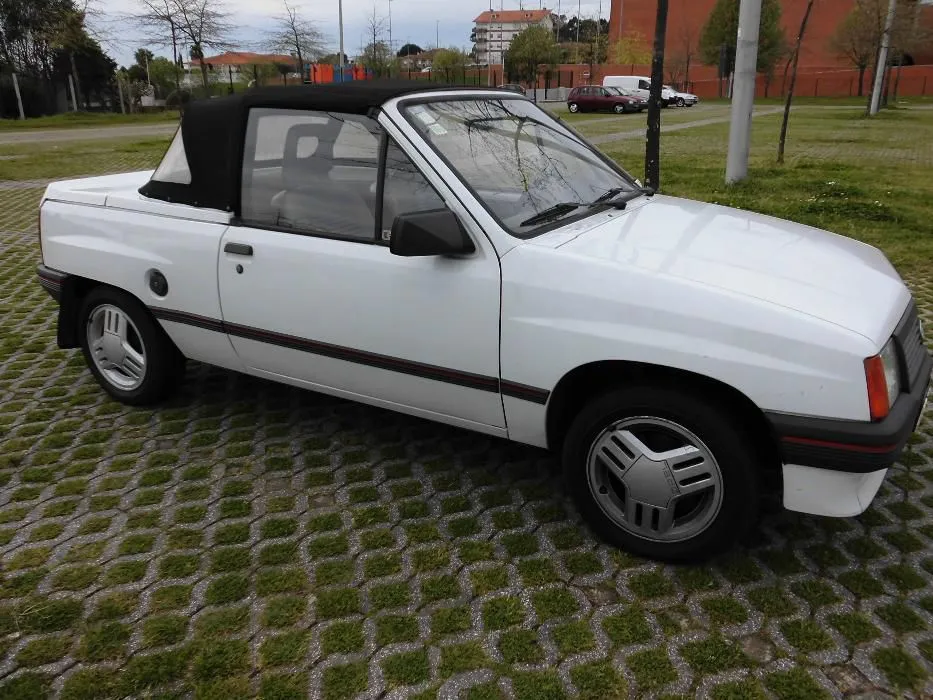 Opel Corsa 1.2 1988 photo - 5