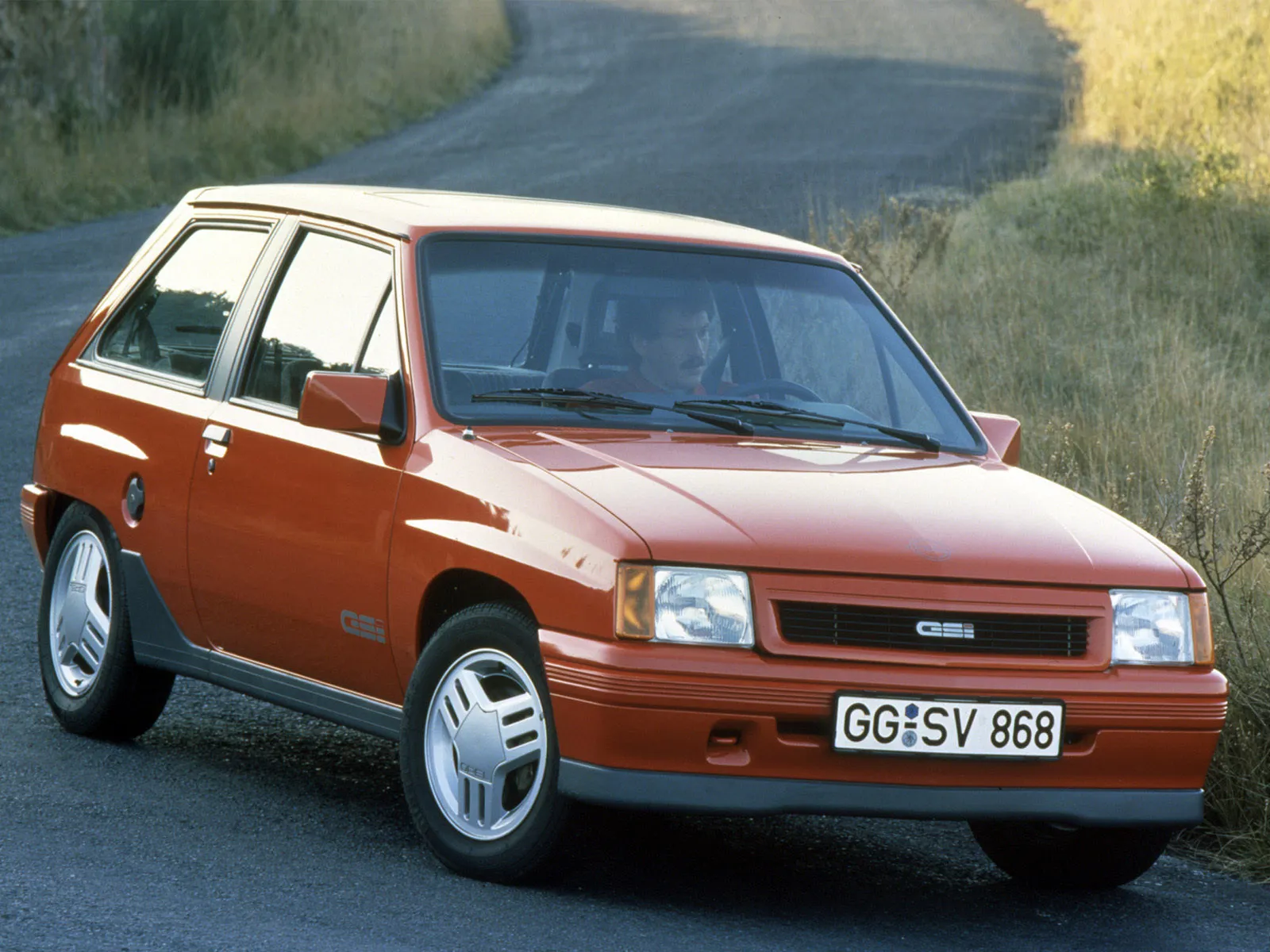 Opel Corsa 1.4 1988 photo - 5