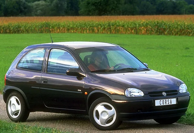 Opel Corsa 1.4 1996 photo - 8
