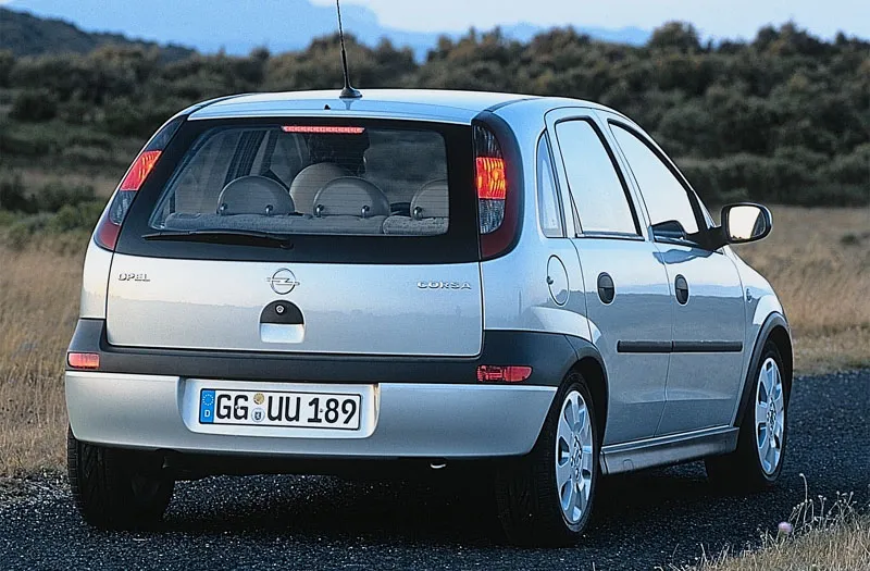 Opel Corsa 1.4 2000 photo - 1