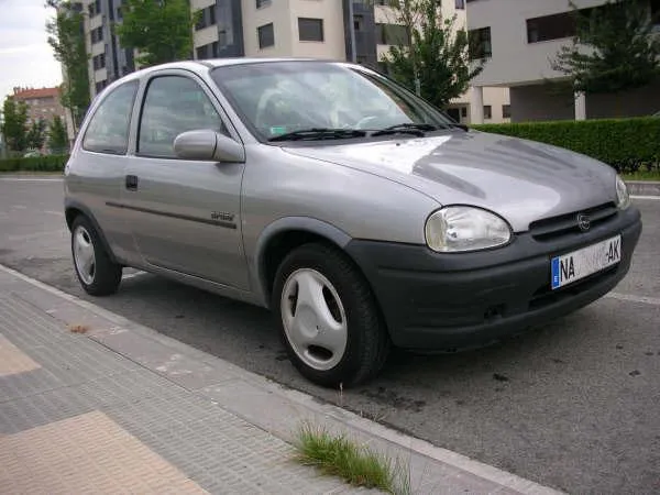 Opel Corsa 1.4Si 1995 photo - 5