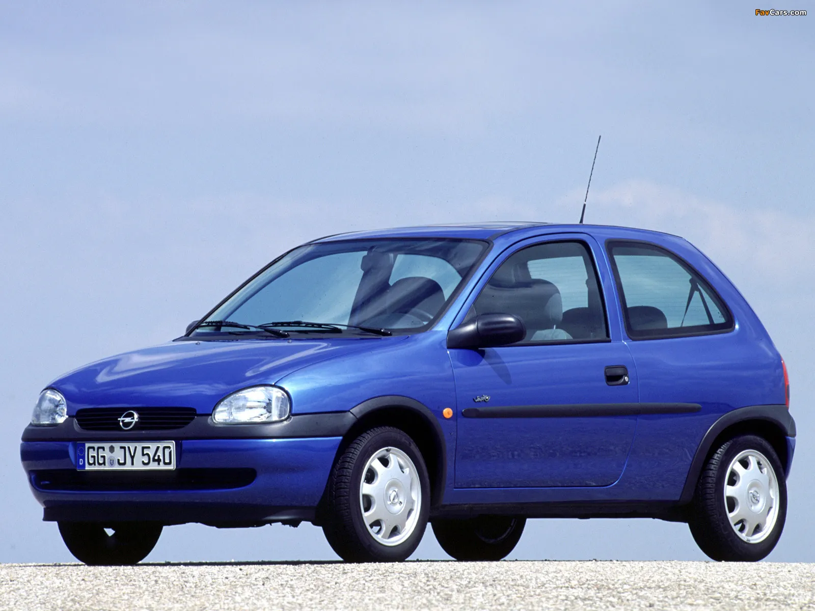 Opel Corsa 1.4Si 1997 photo - 8
