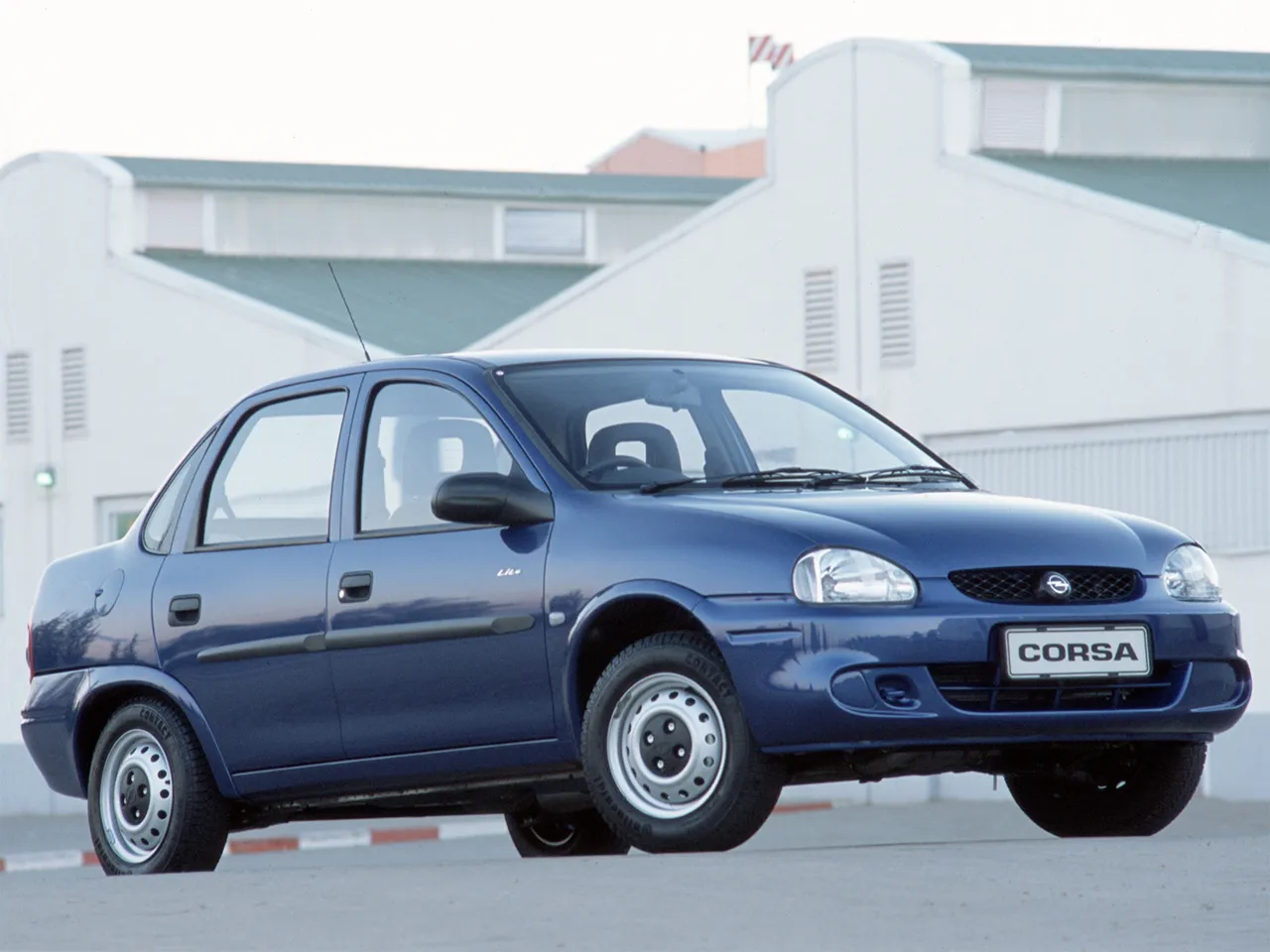 Opel Corsa 1.4i 1998 photo - 1