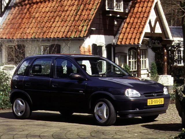 Opel Corsa 1.5 1995 photo - 3