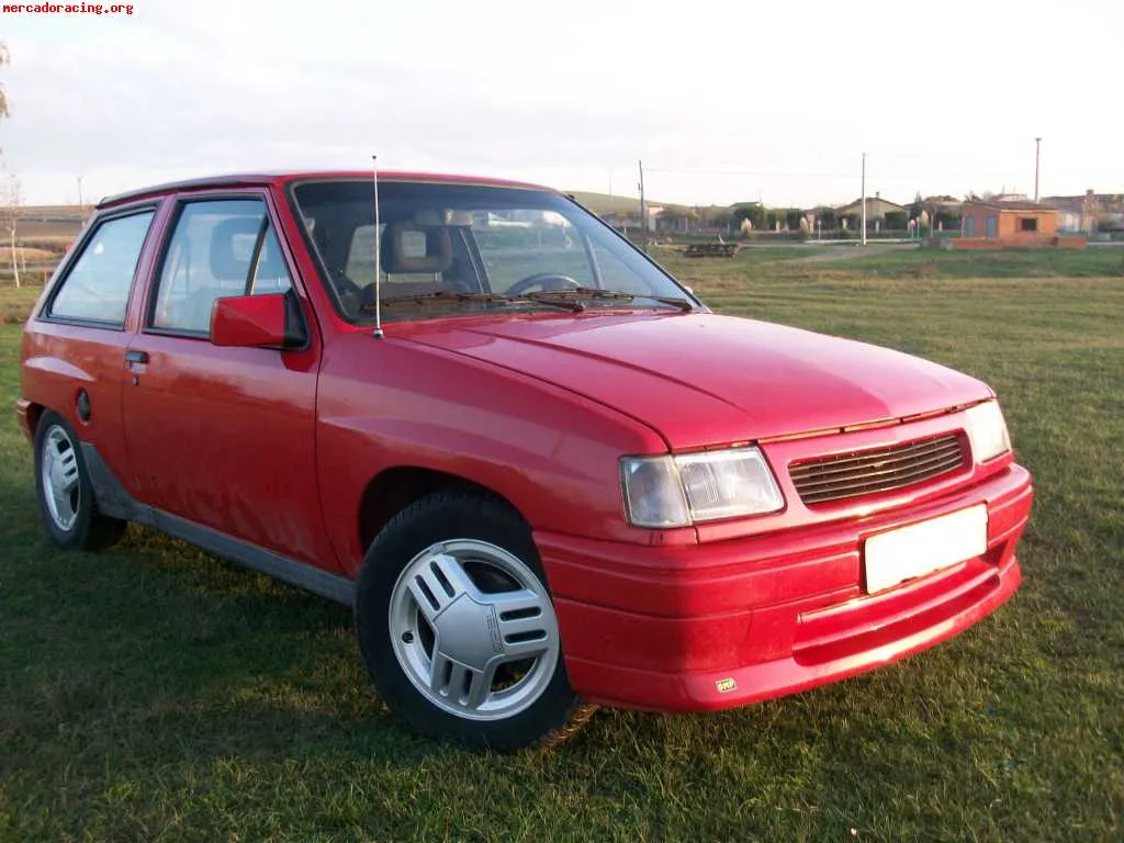 Opel Corsa 1.6 1990 photo - 2