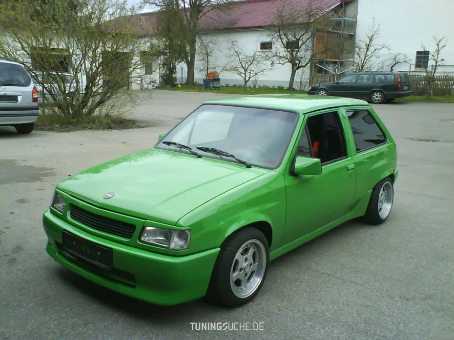 Opel Corsa 1.6 1992 photo - 4