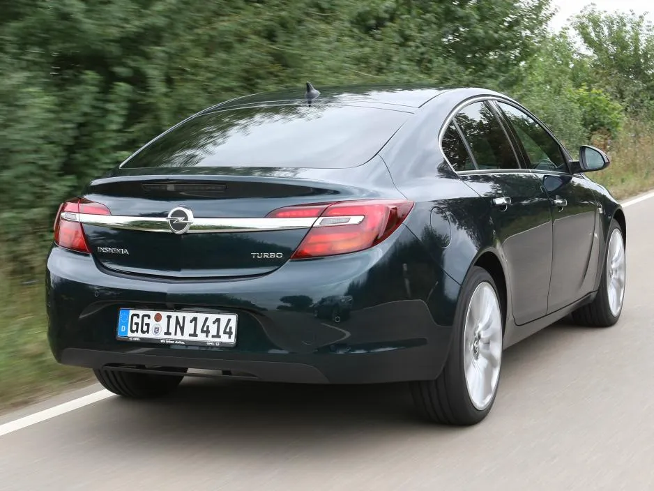 Opel Insignia 1.6 2013 photo - 2