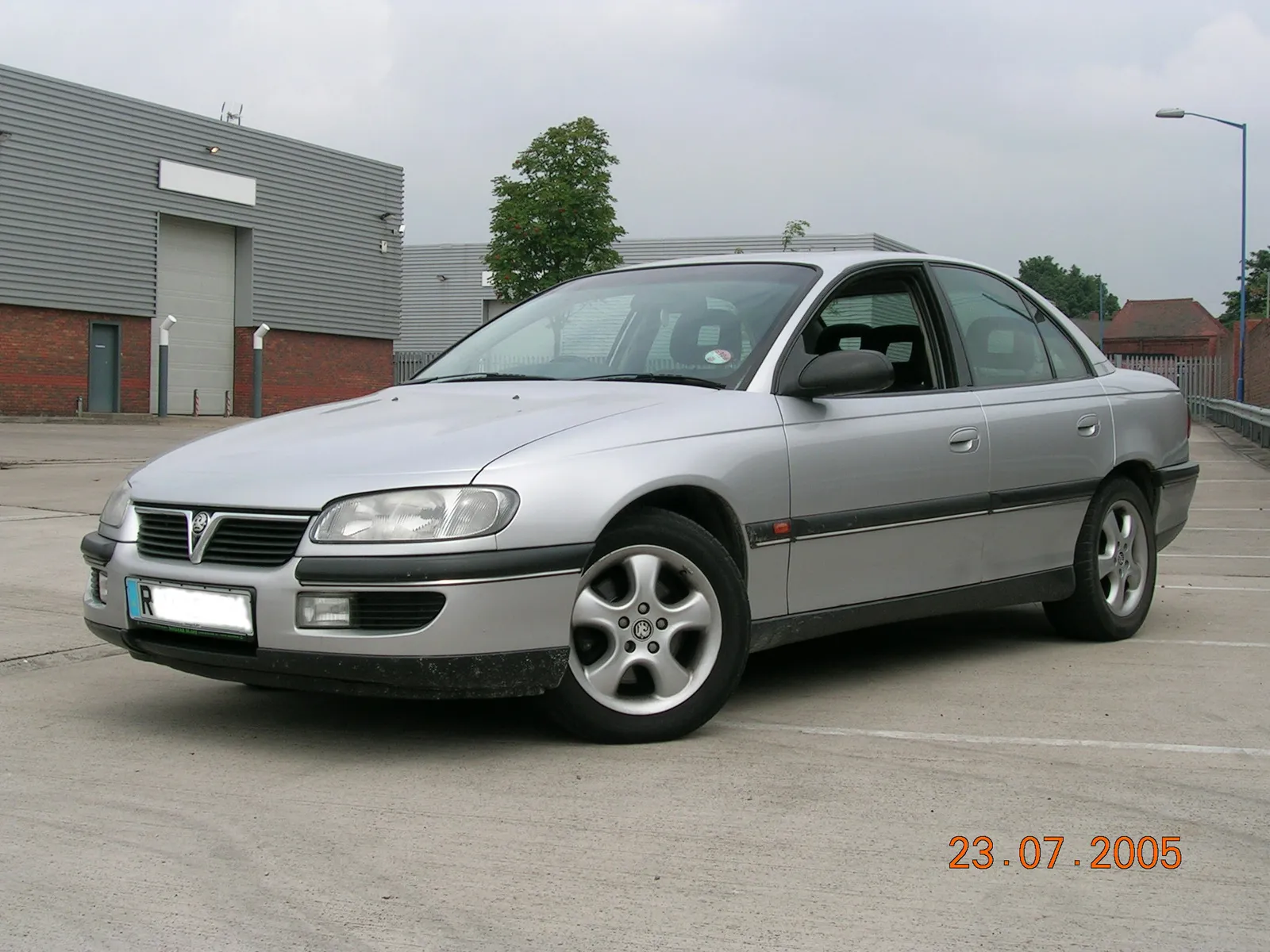 Opel Insignia 1.8 1997 photo - 3