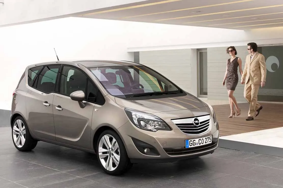 Opel Meriva 1.3 2011 photo - 1