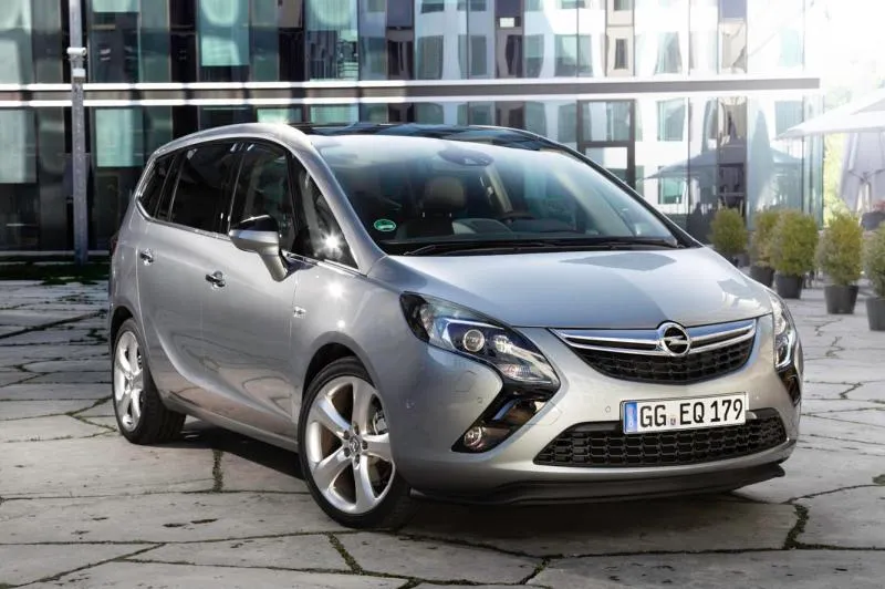 Opel Zafira 1.4 2014 photo - 8