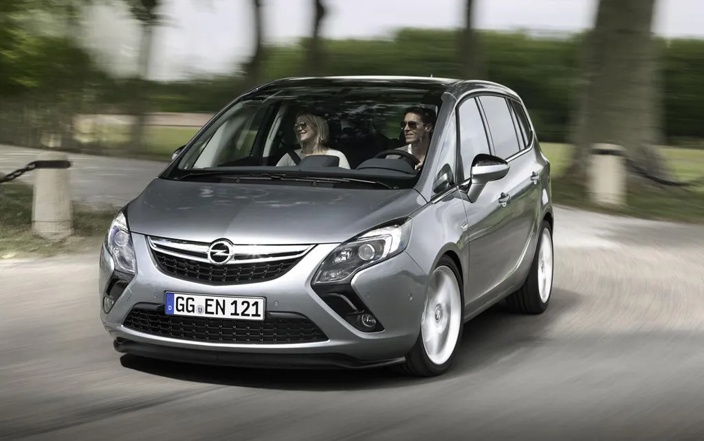 Opel Zafira 1.6 2014 photo - 1