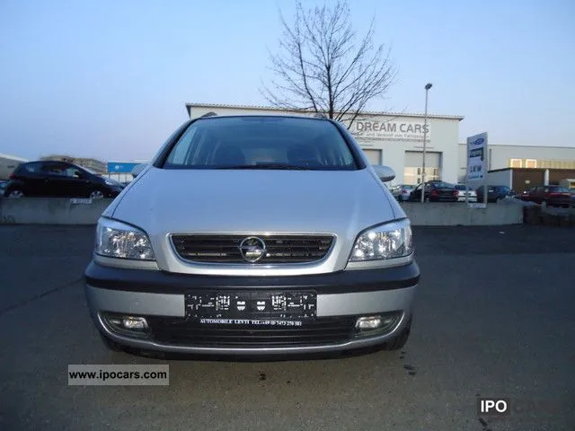 Opel Zafira 2.0 2004 photo - 5
