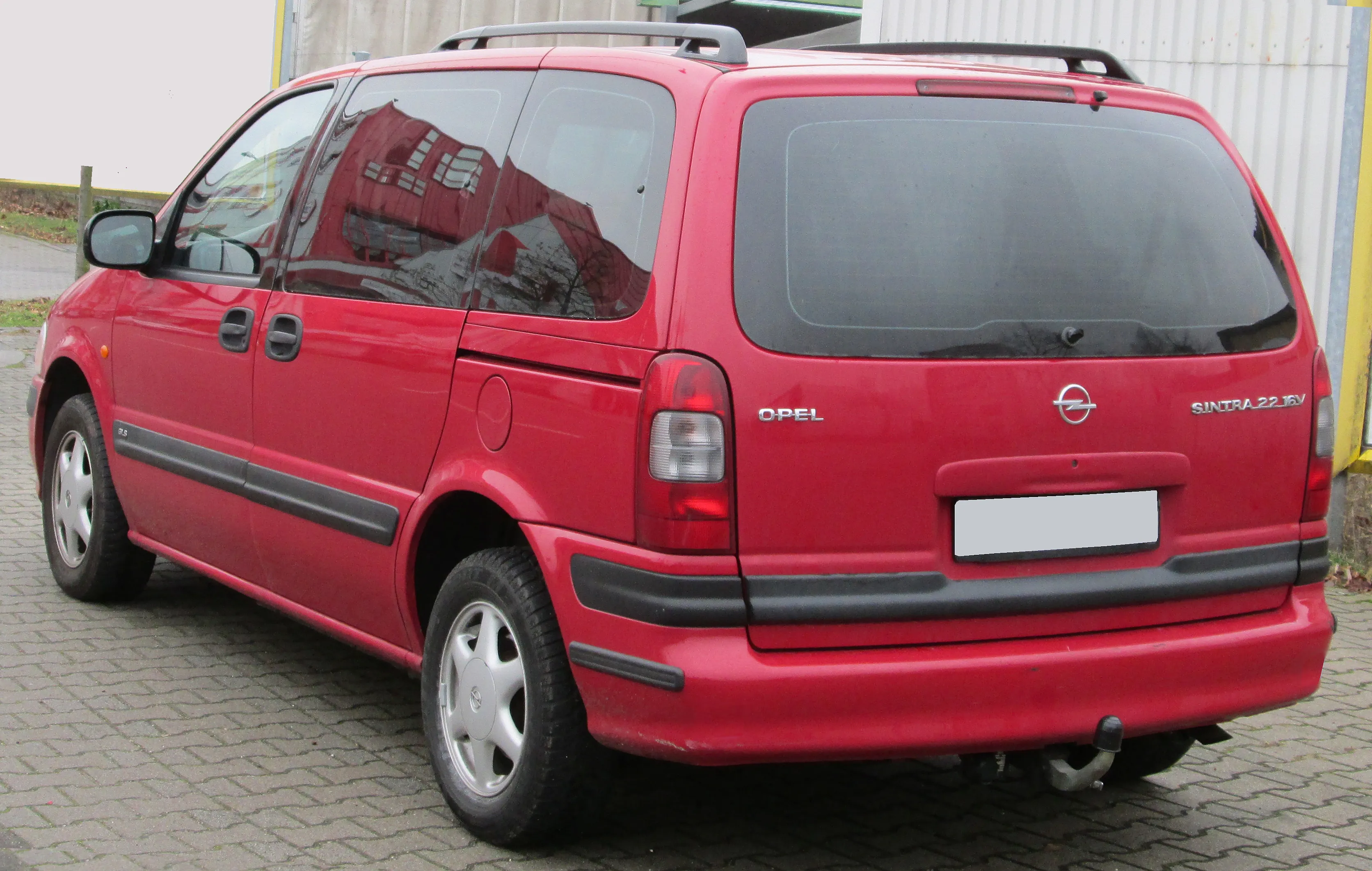 Opel Zafira 2.2 1997 photo - 10