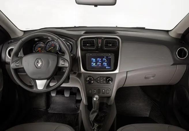 Renault Logan 1.6 2014 photo - 8