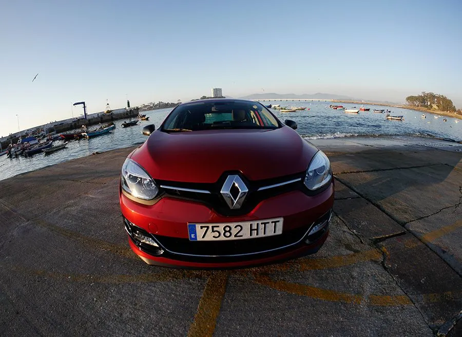 Renault Megane 1.2 2014 photo - 10