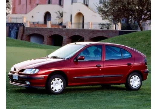 Renault Megane 1.4 1994 photo - 9