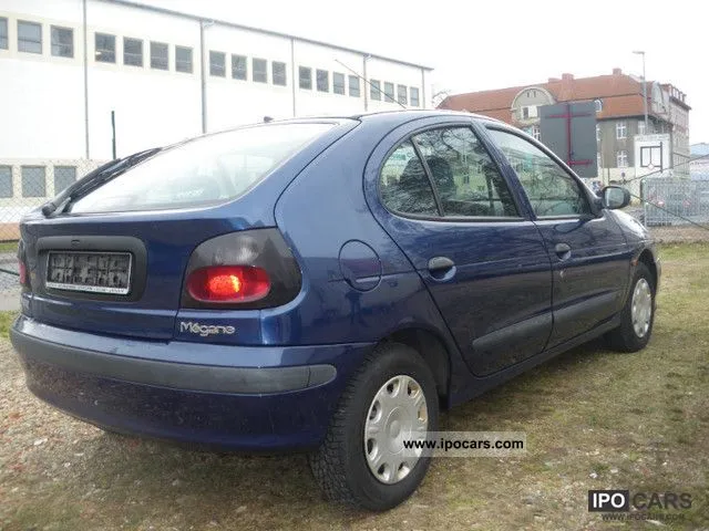 Renault Megane 1.6 1998 photo - 6