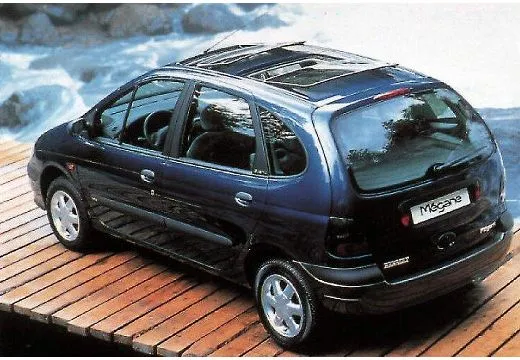 Renault Megane 1.9 1996 photo - 7