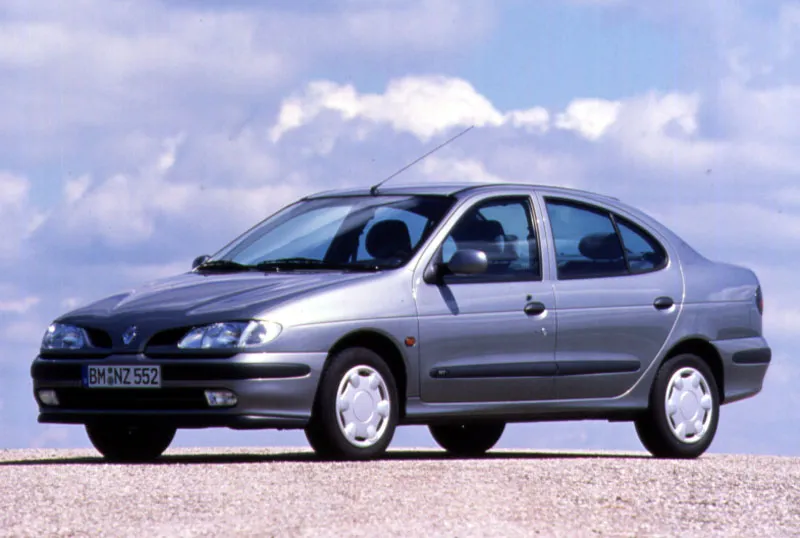 Renault Megane 1.9 1996 photo - 8