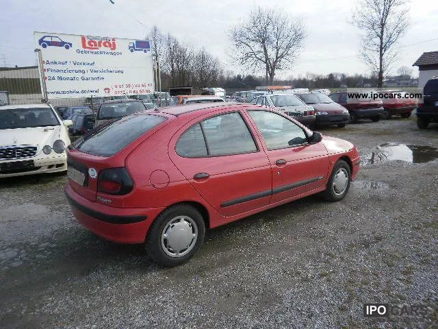 Renault Megane 1.9 1998 photo - 6