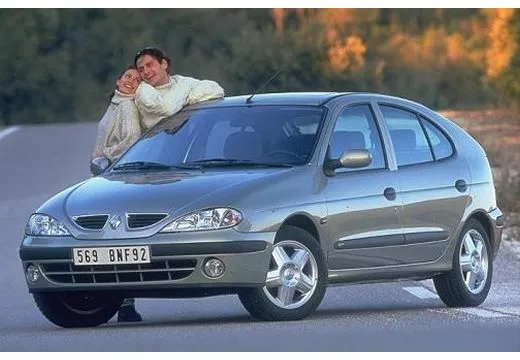 Renault Megane 1.9 2000 photo - 9