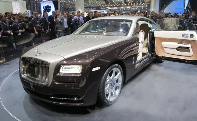 Rolls-Royce Ghost 6.6 2014 photo - 8