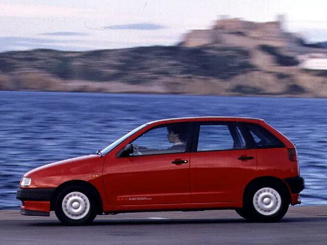 SEAT Ibiza 1.6 1993 photo - 1